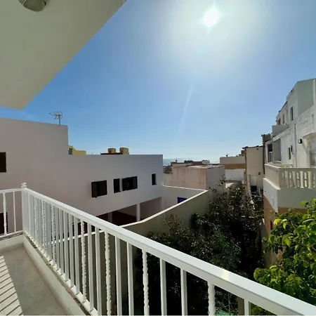 Casa Alba De 3 Y Terraza *